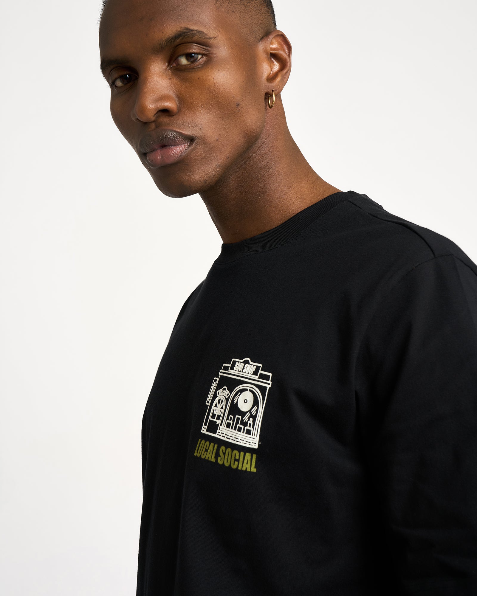 709-BLACK