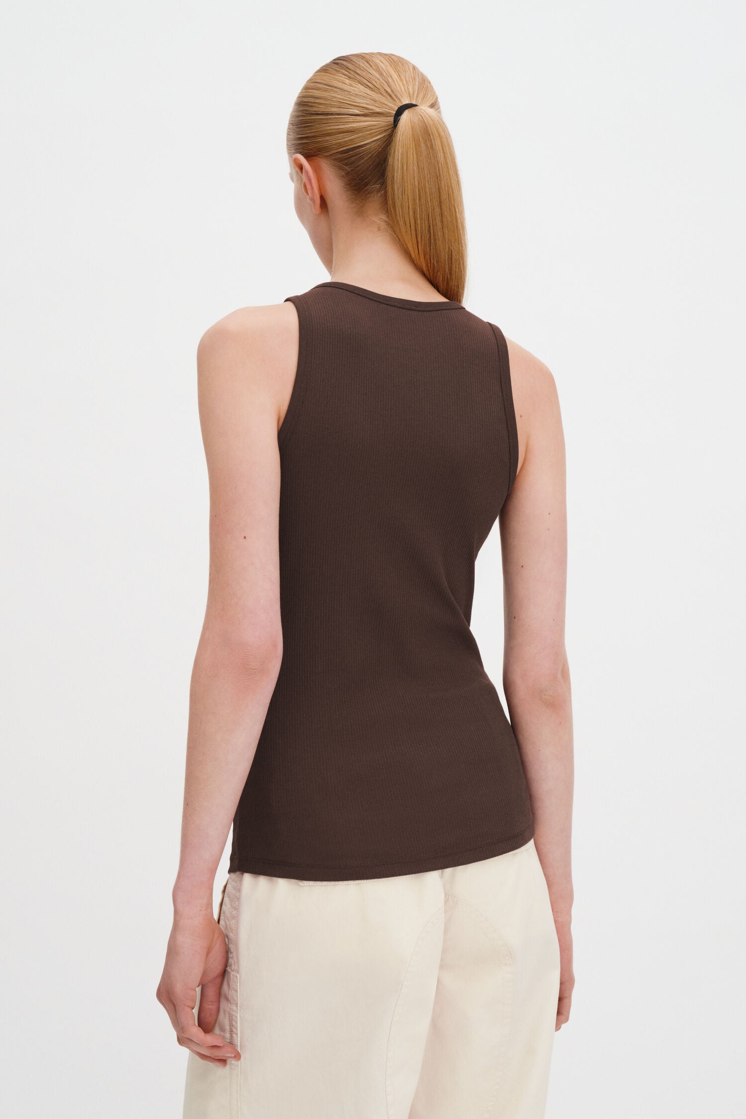 9719 DARK CHOCOLATE