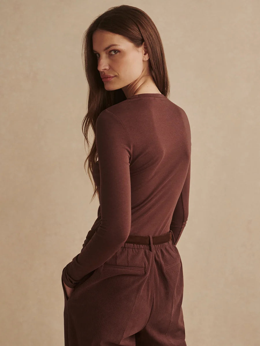 DEEP MAHOGANY