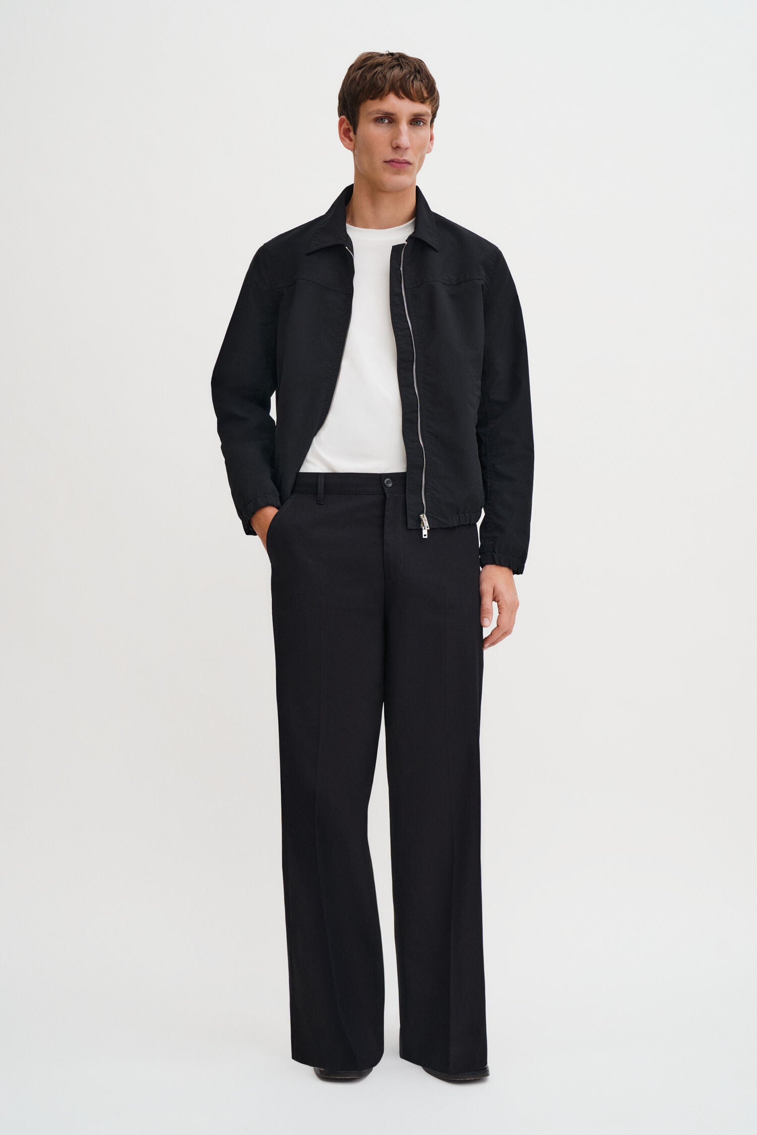 1433 BLACK