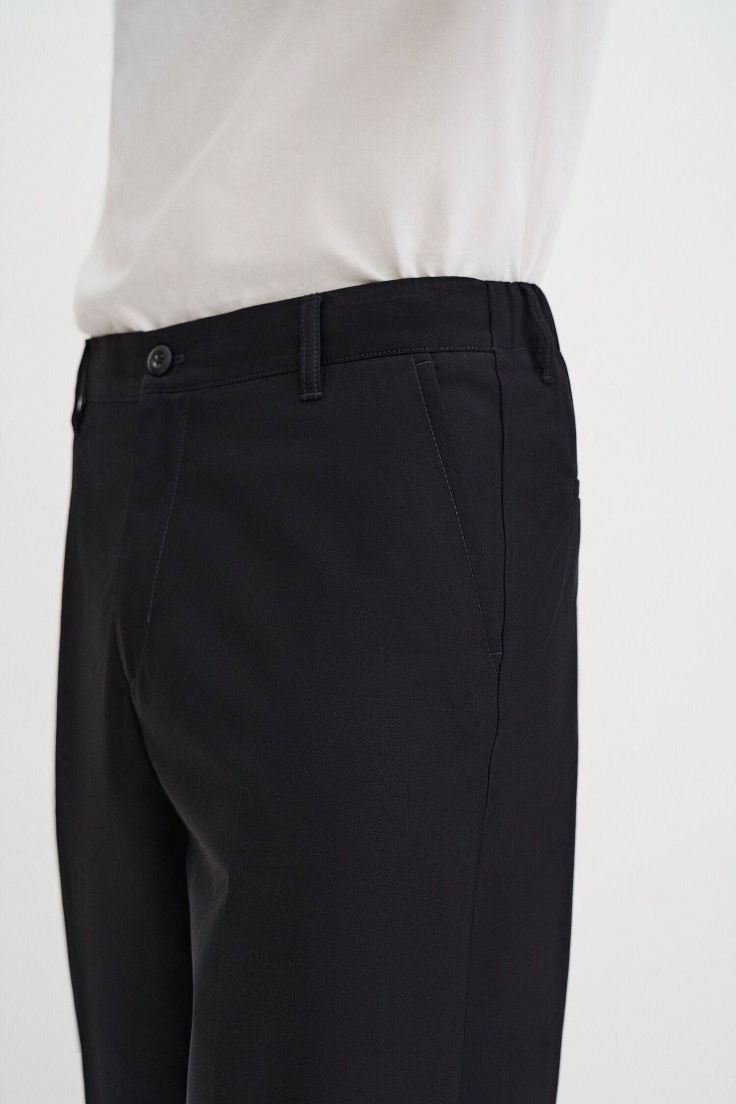 1433 BLACK