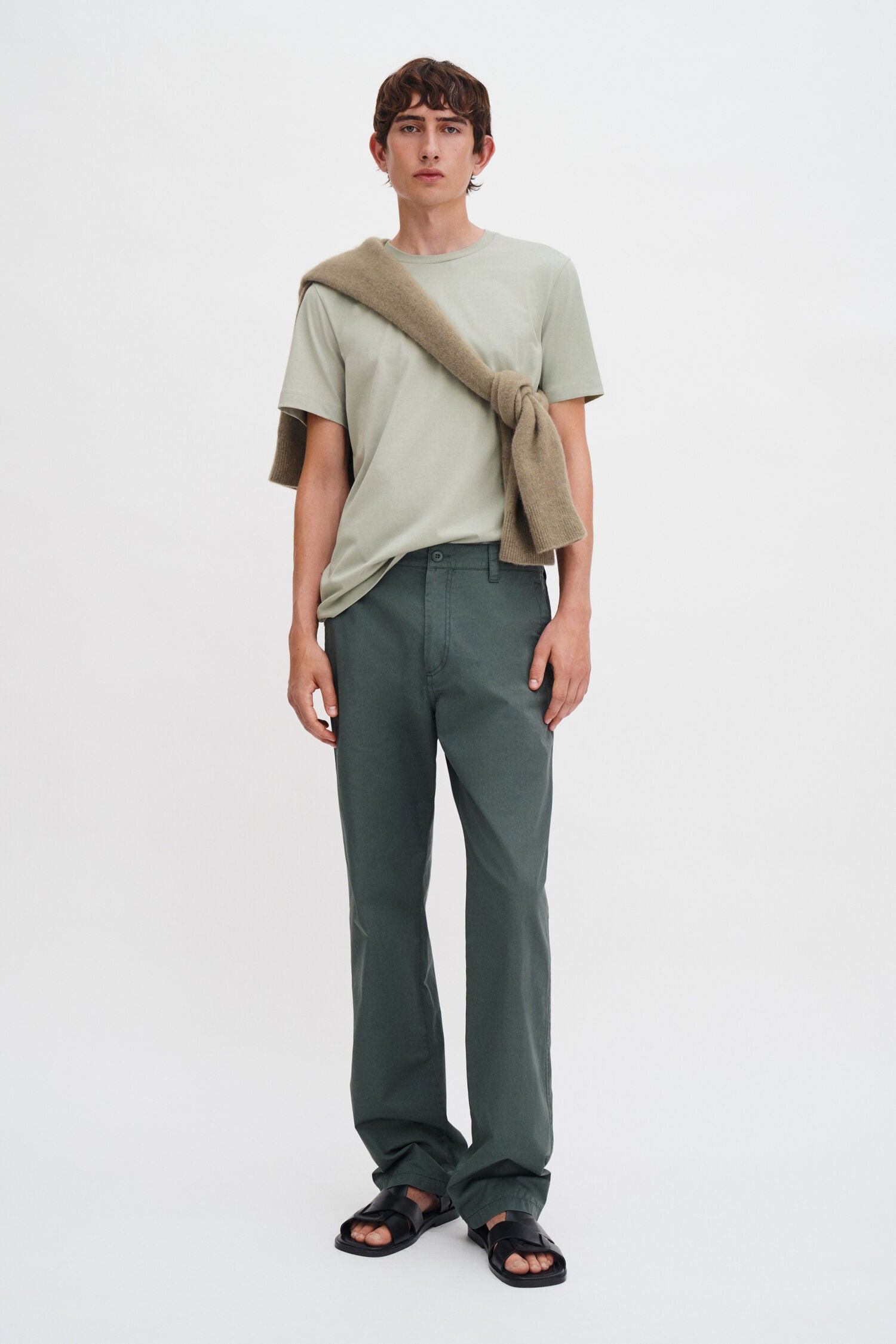 0366 SILVER GREY