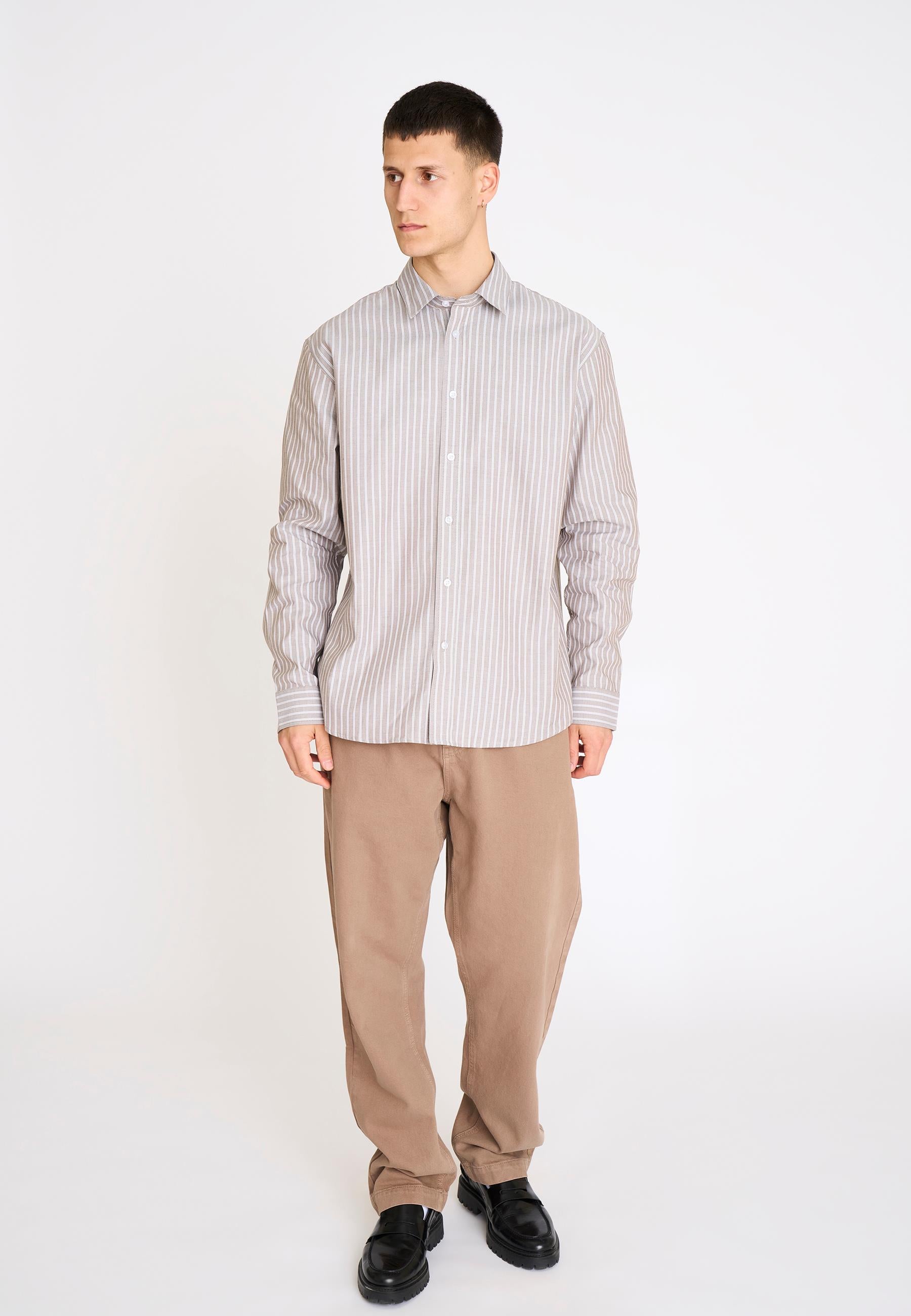 8901-BROWN