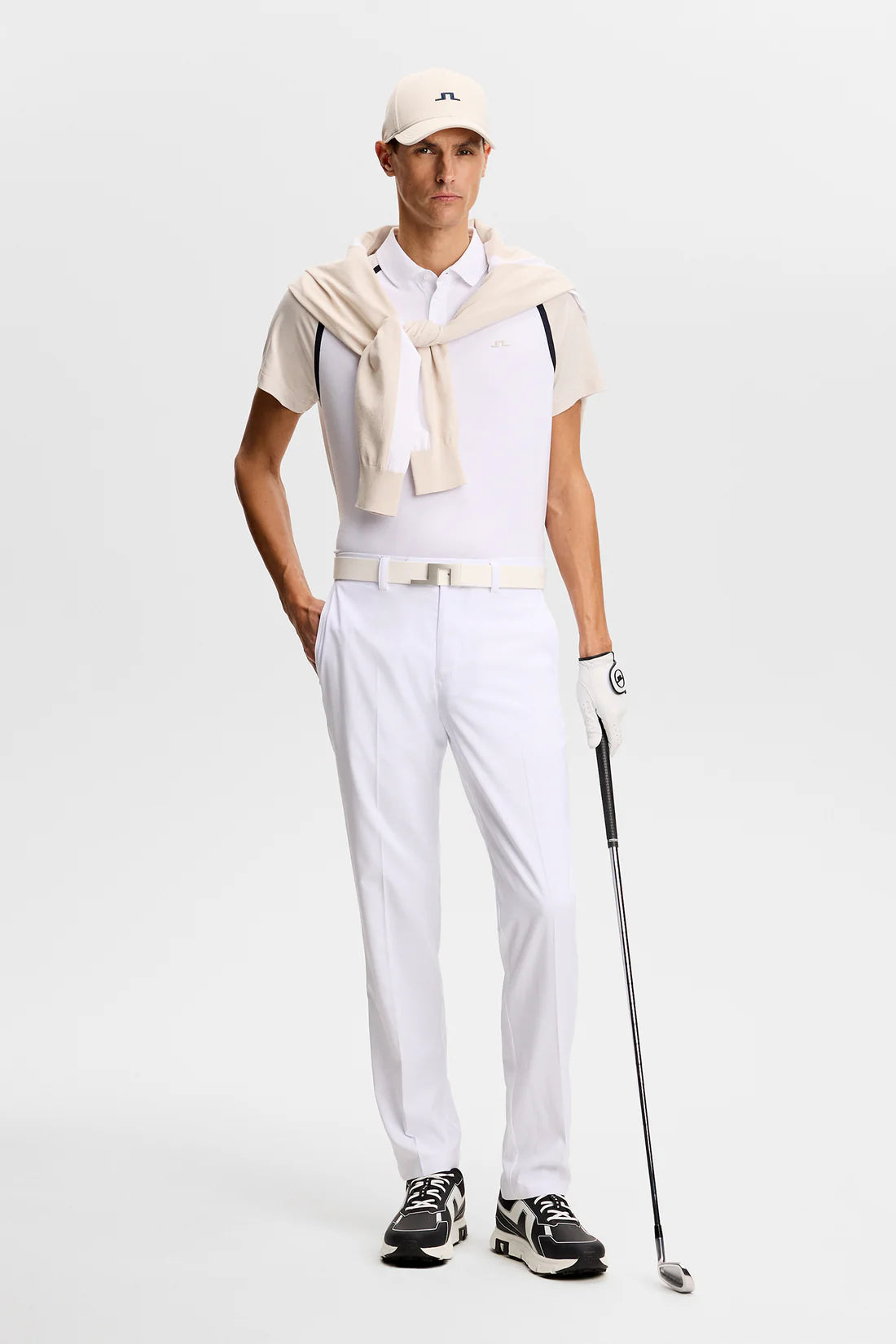 0000 WHITE '32