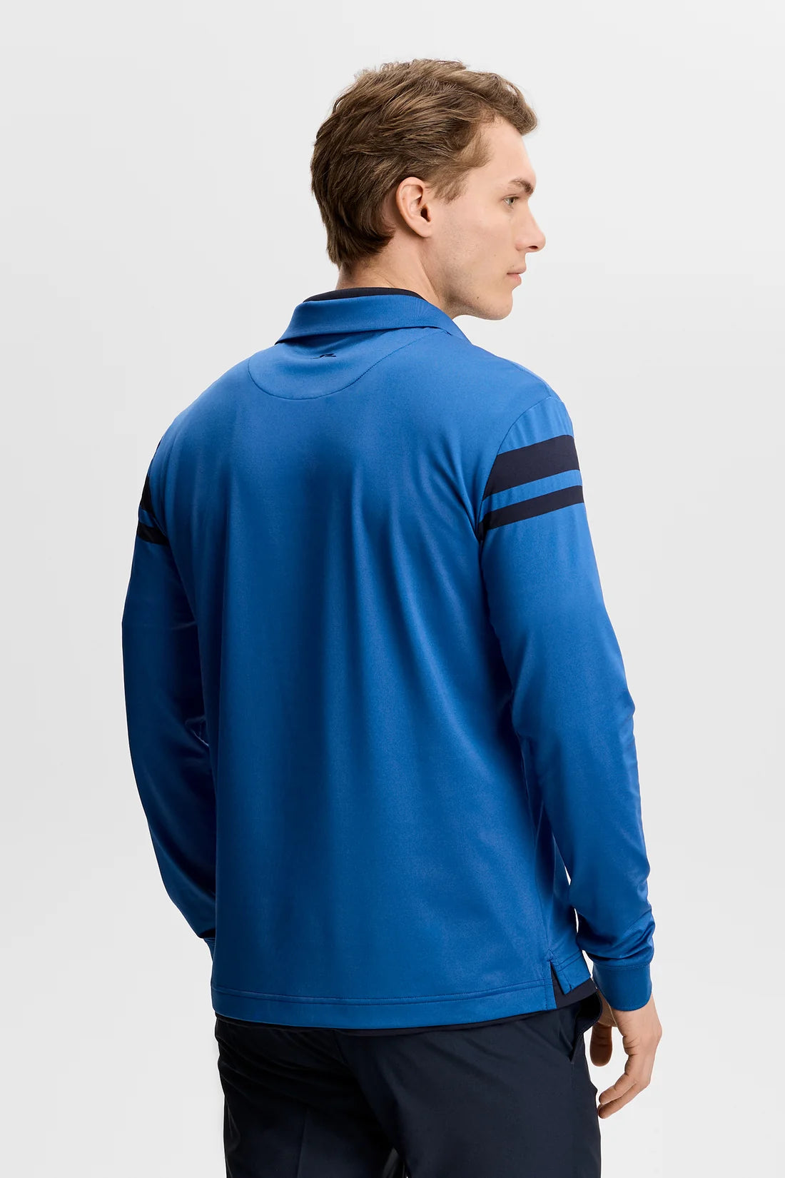 O603 SET SAIL