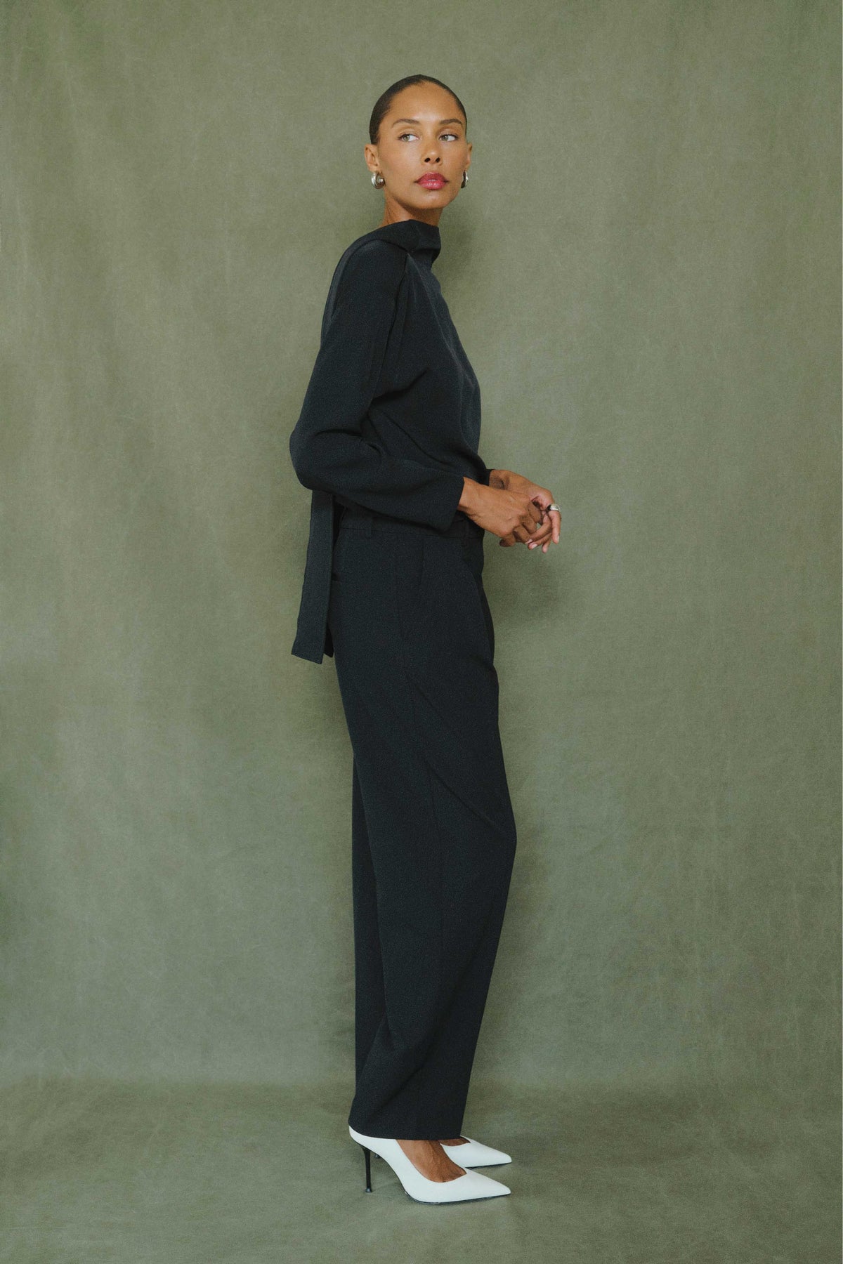 1 BLACK