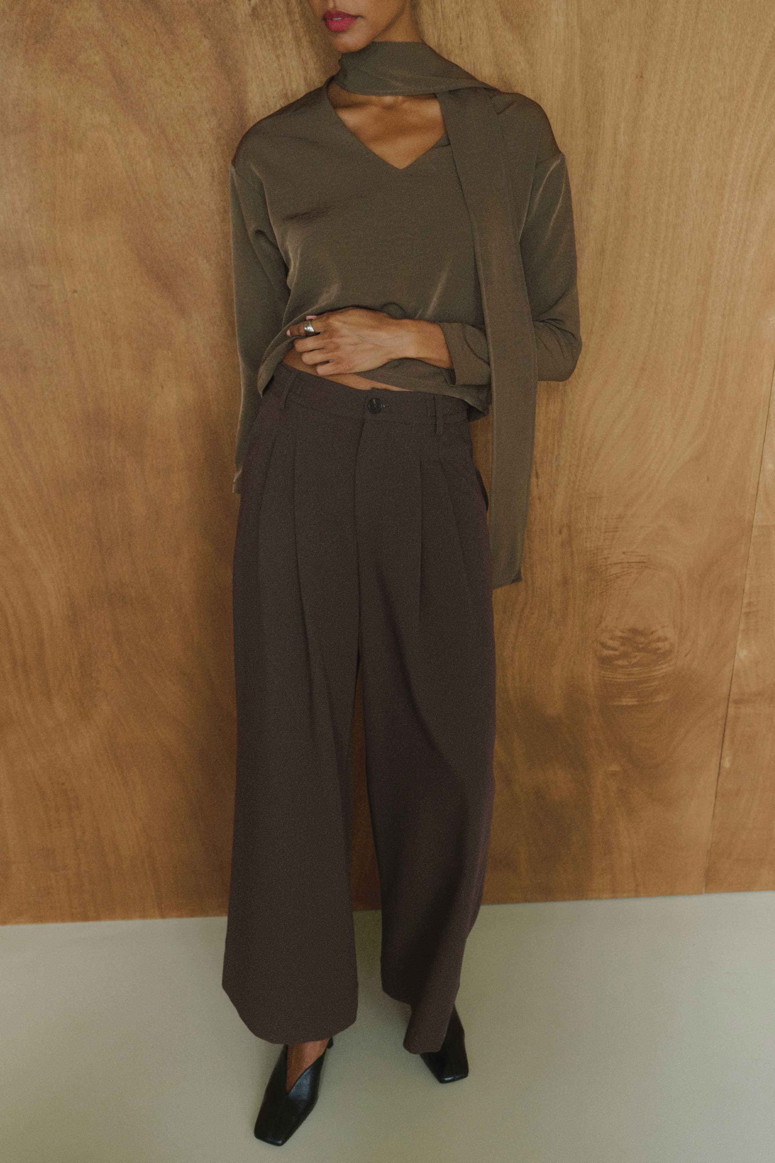 200 BROWN