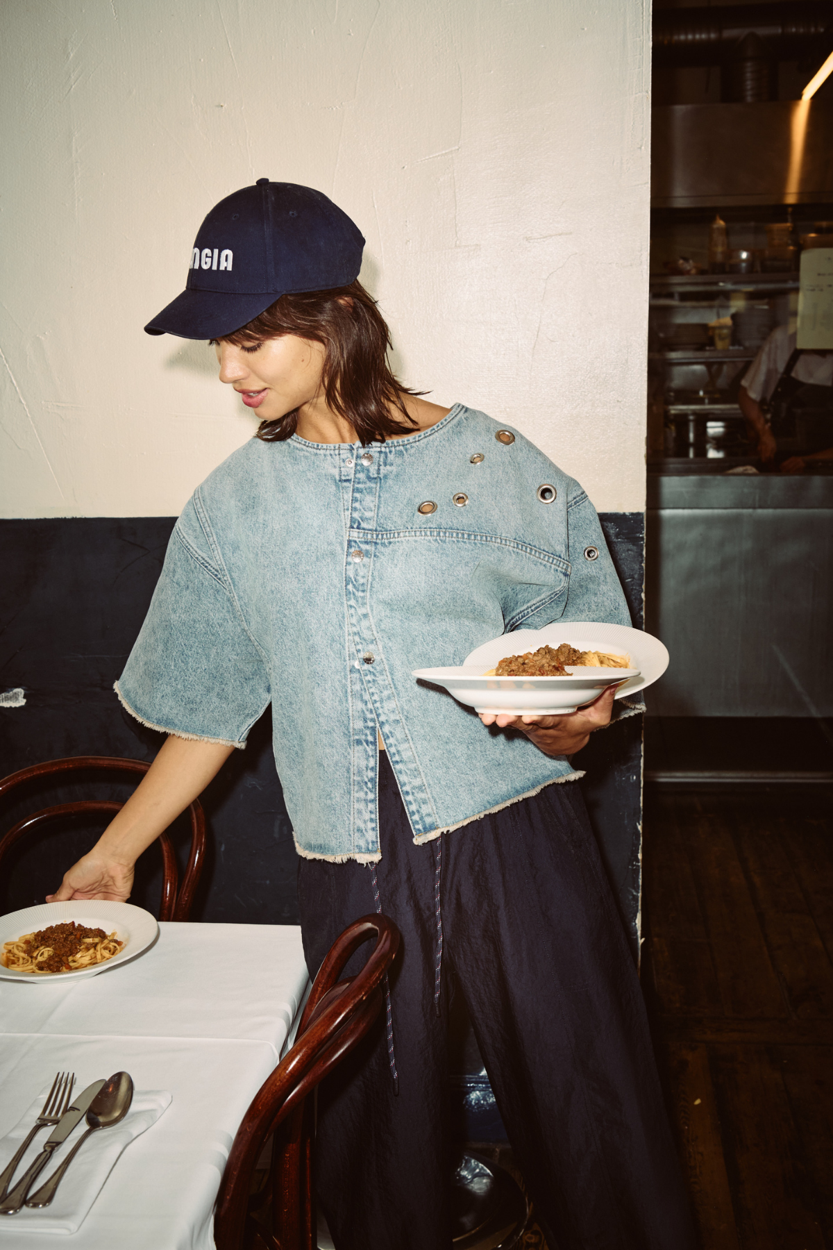 900005058 VINTAGE TINTED INDIIGO