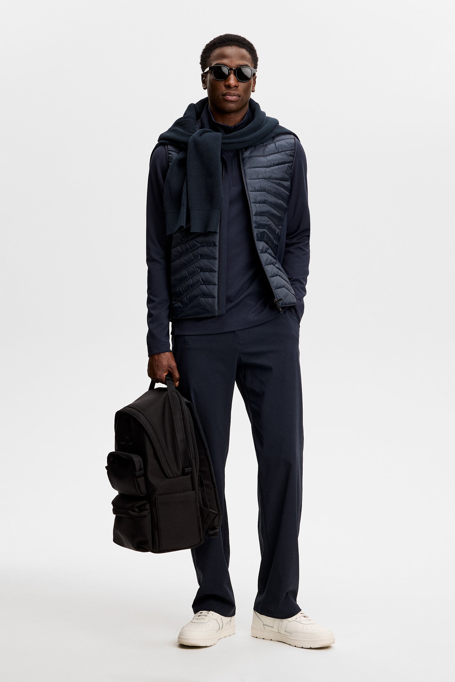 6855 JL NAVY
