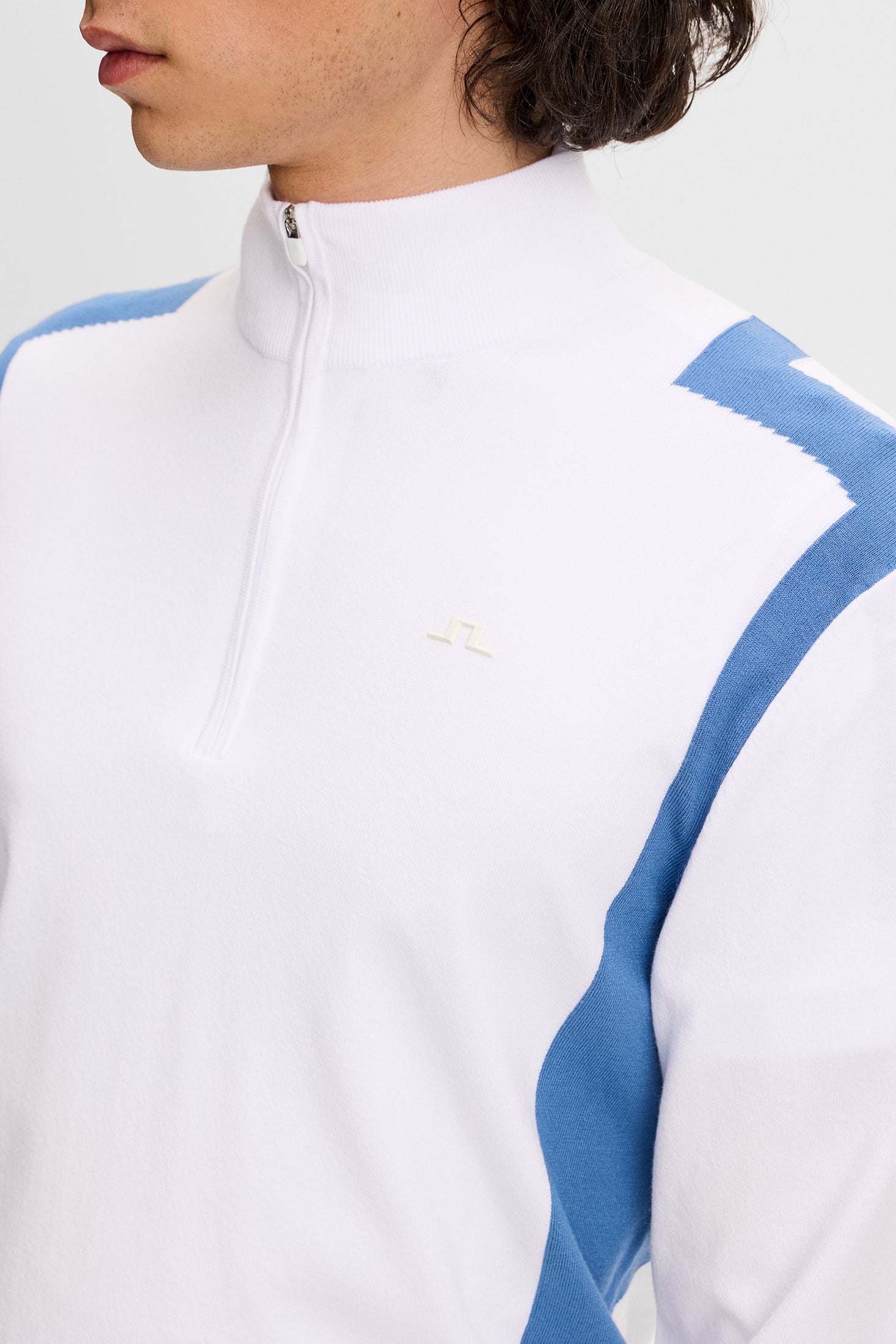0000 WHITE