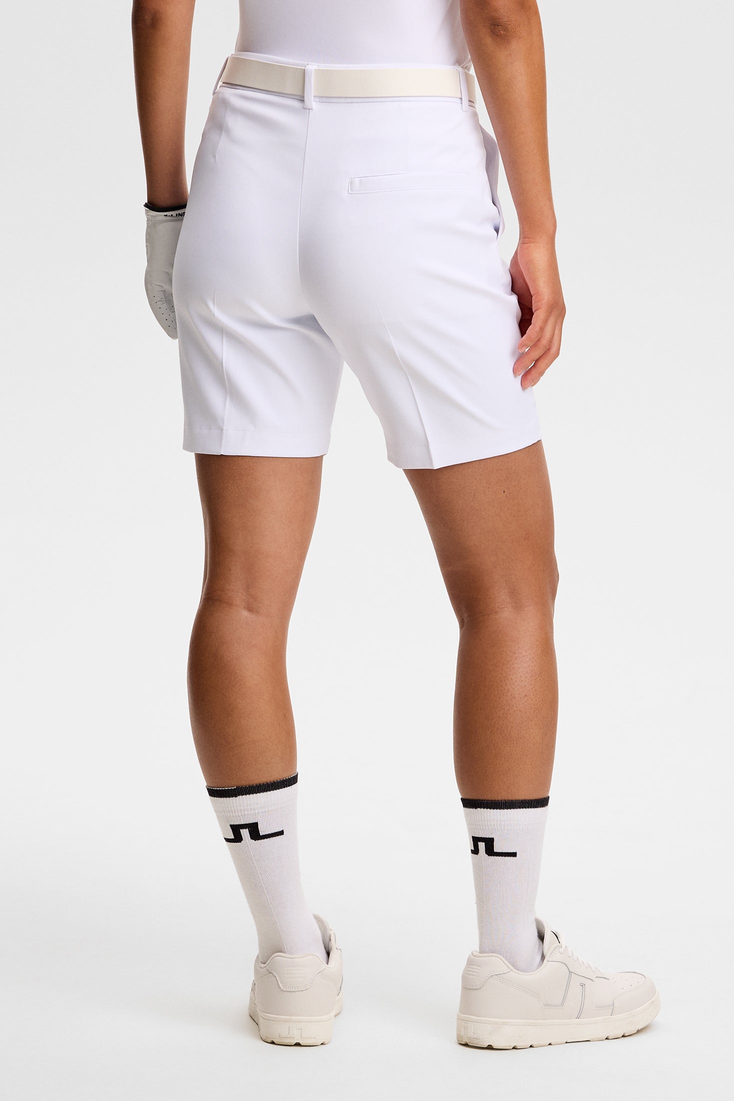0000 WHITE