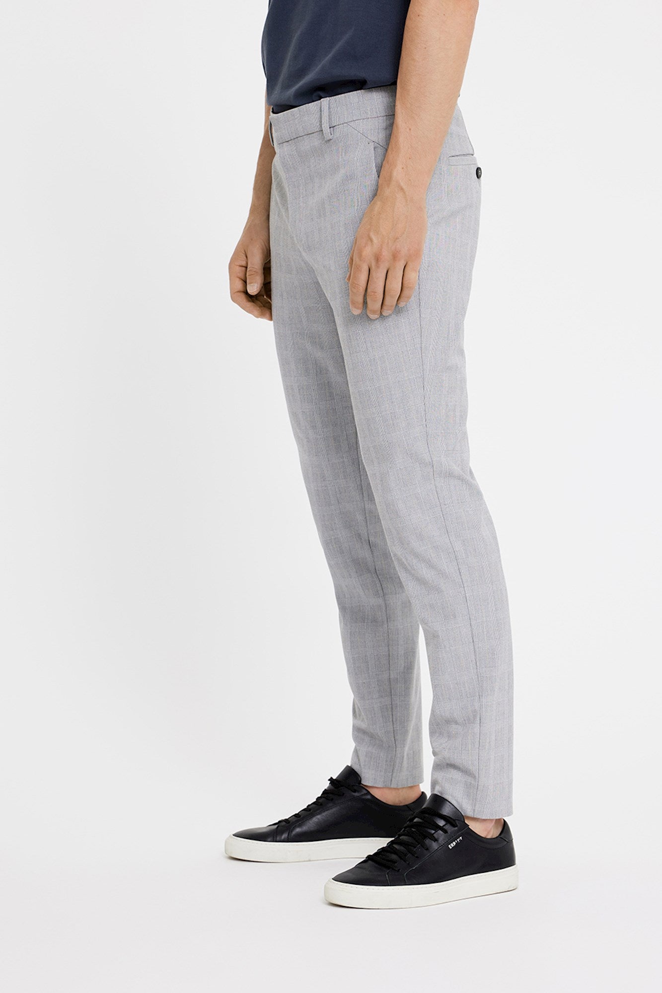 31052 LIGHT GREY CHECK ''32''