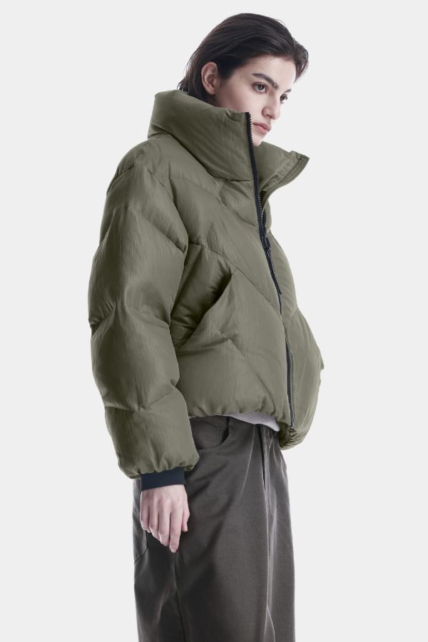 513 - DARK URBAN CHIC