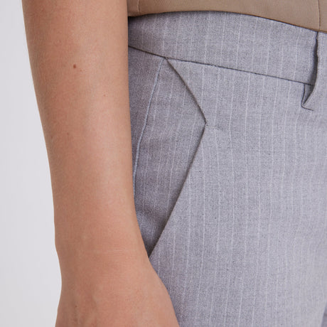 31178 LIGHT GREY PINSTRIPE REGULAR