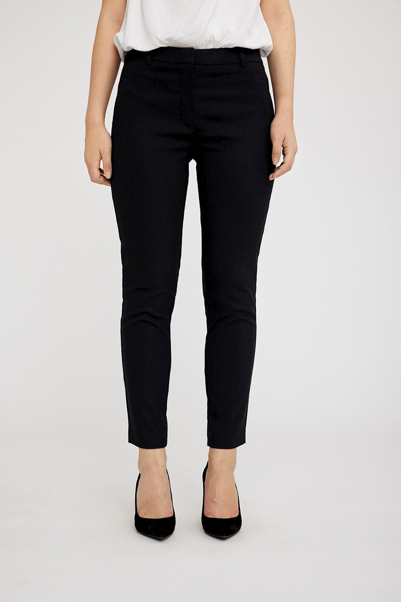 BLACK NIGHT HERRINGBONE