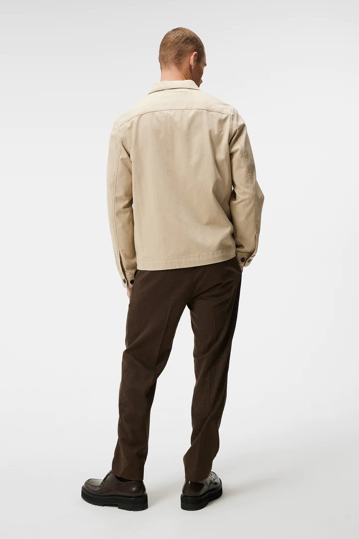 E028 OYSTER GRAY