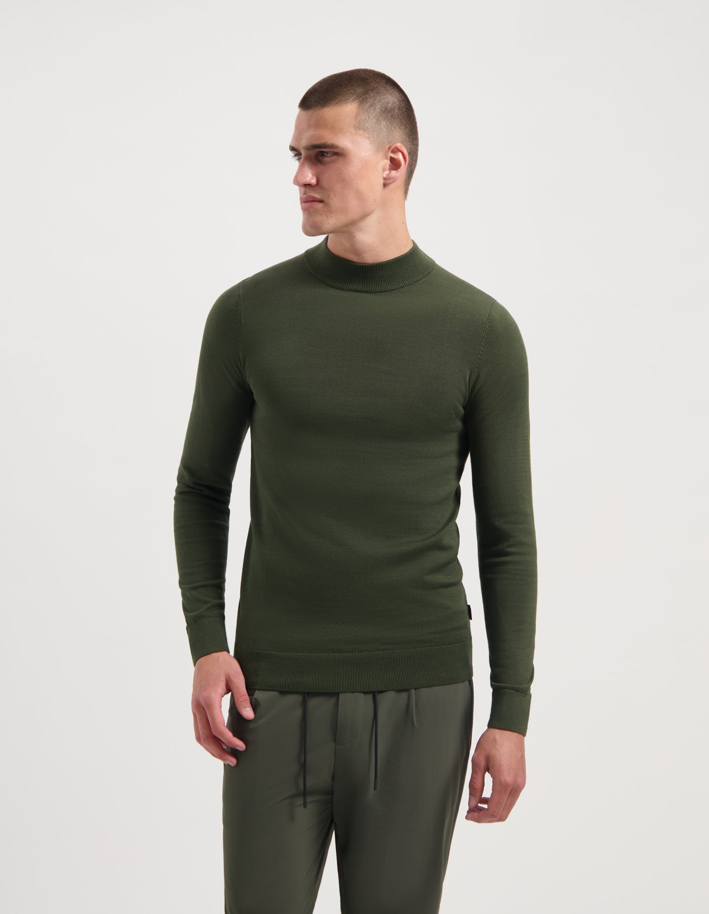 60027 DEEP FOREST GREEN