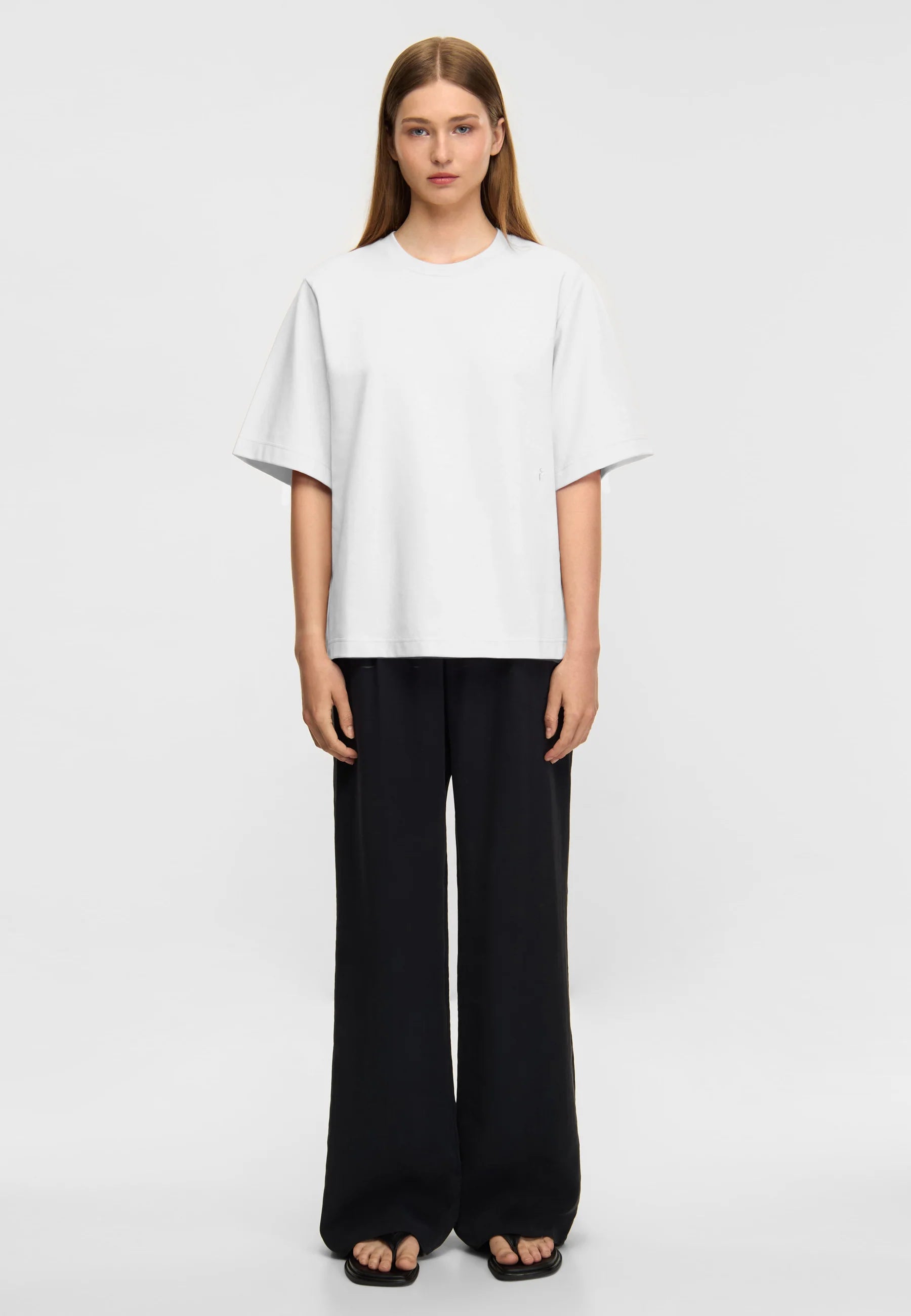 100 WHITE