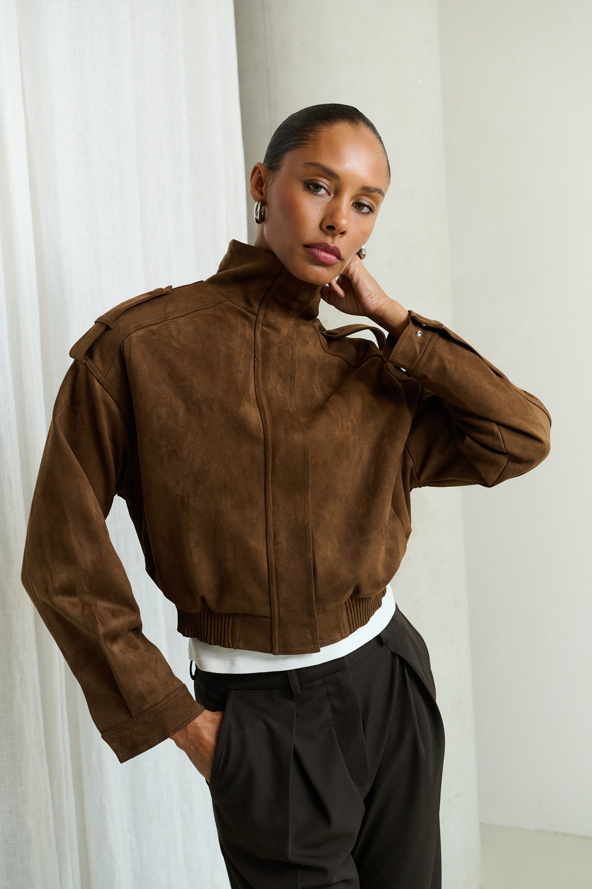 200 BROWN