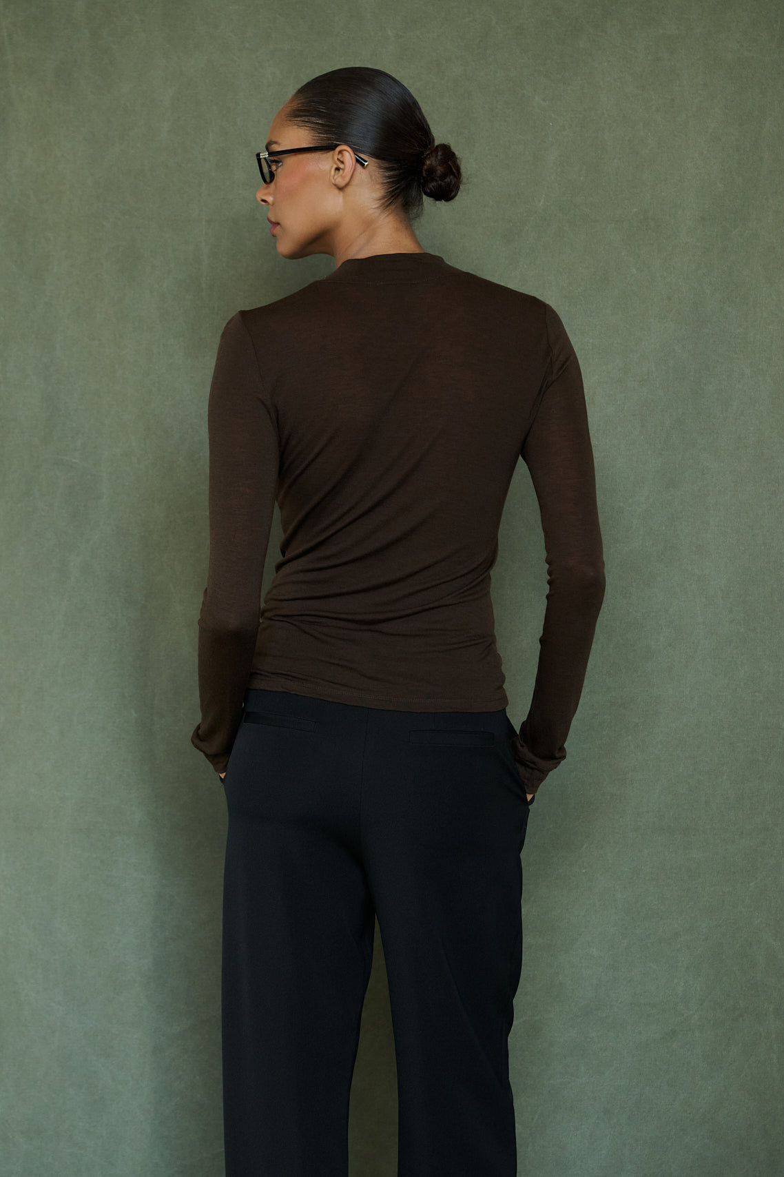200 BROWN