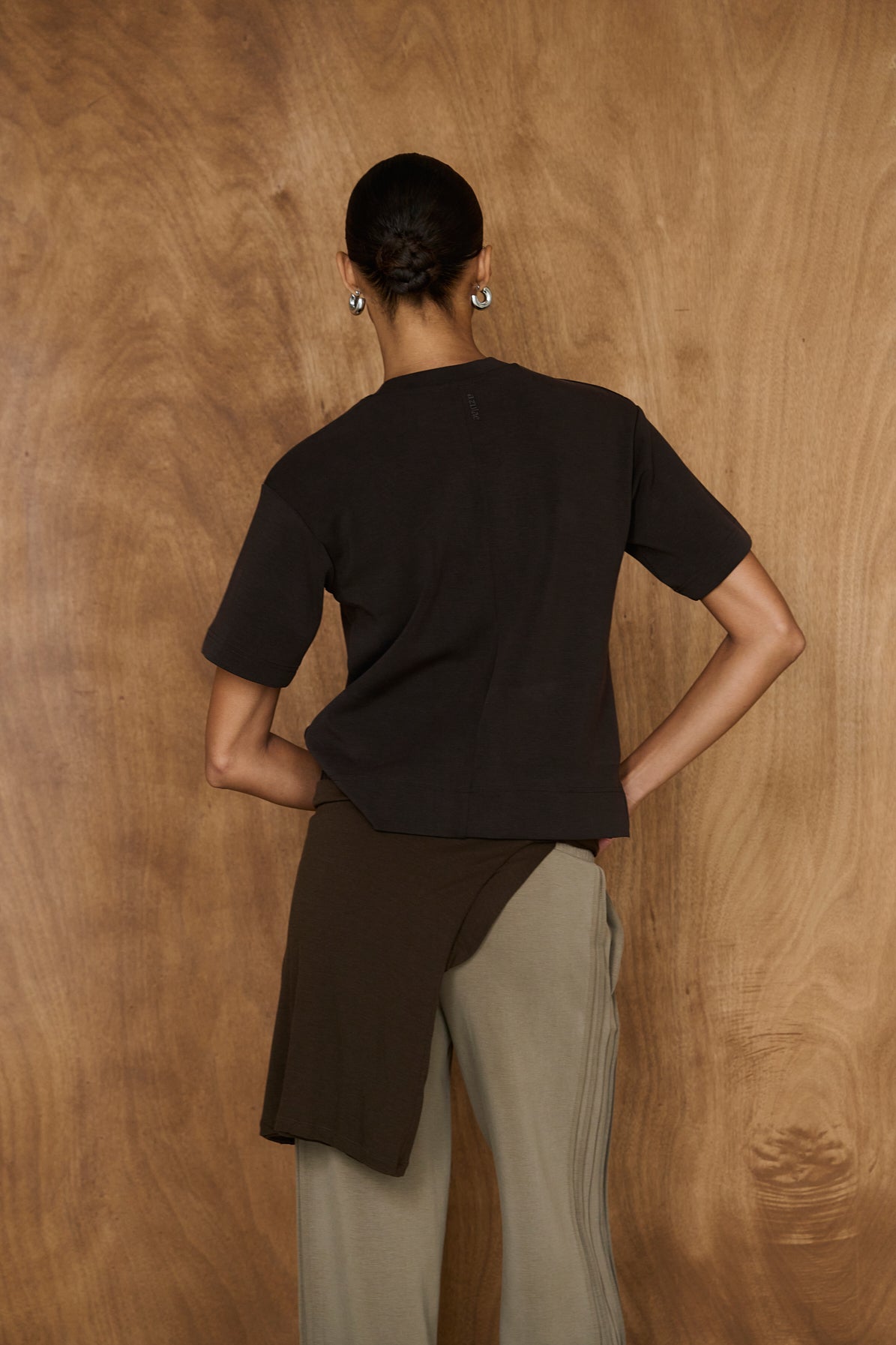 200 BROWN