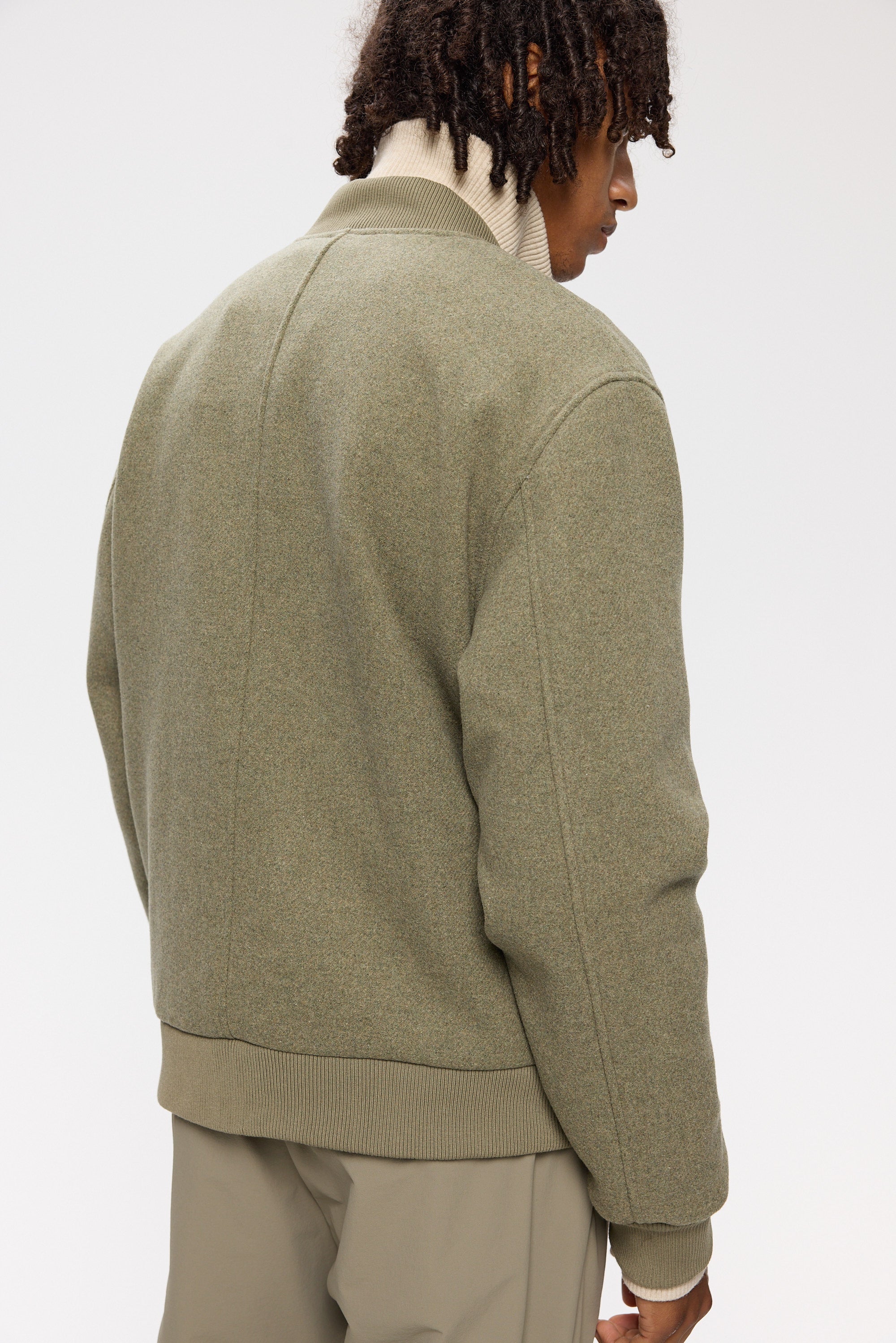 037 GREEN MELANGE