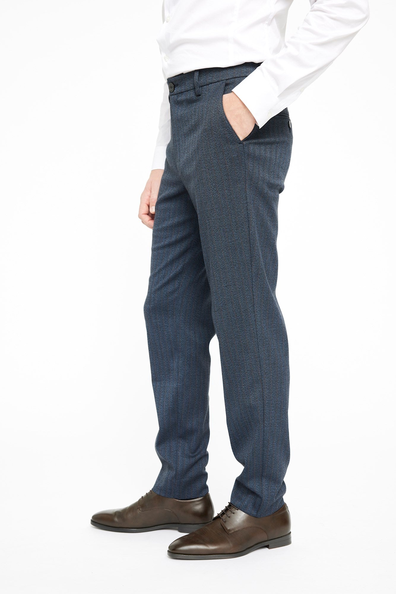 30890 BLUE BROWN HERRINGBONE ''32''