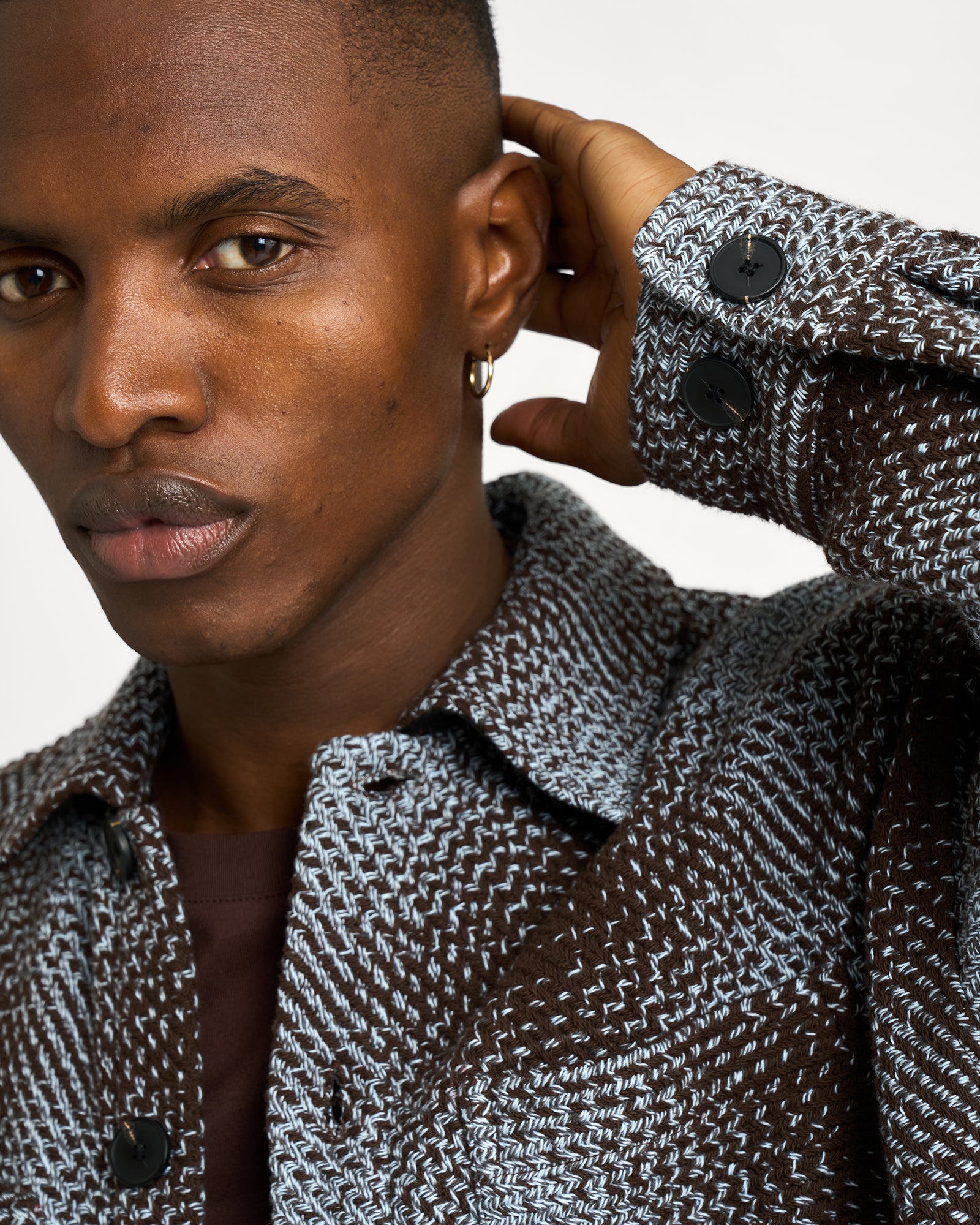 8909-BROWN