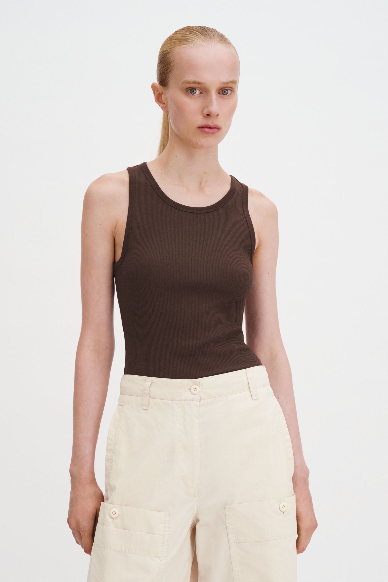 9719 DARK CHOCOLATE