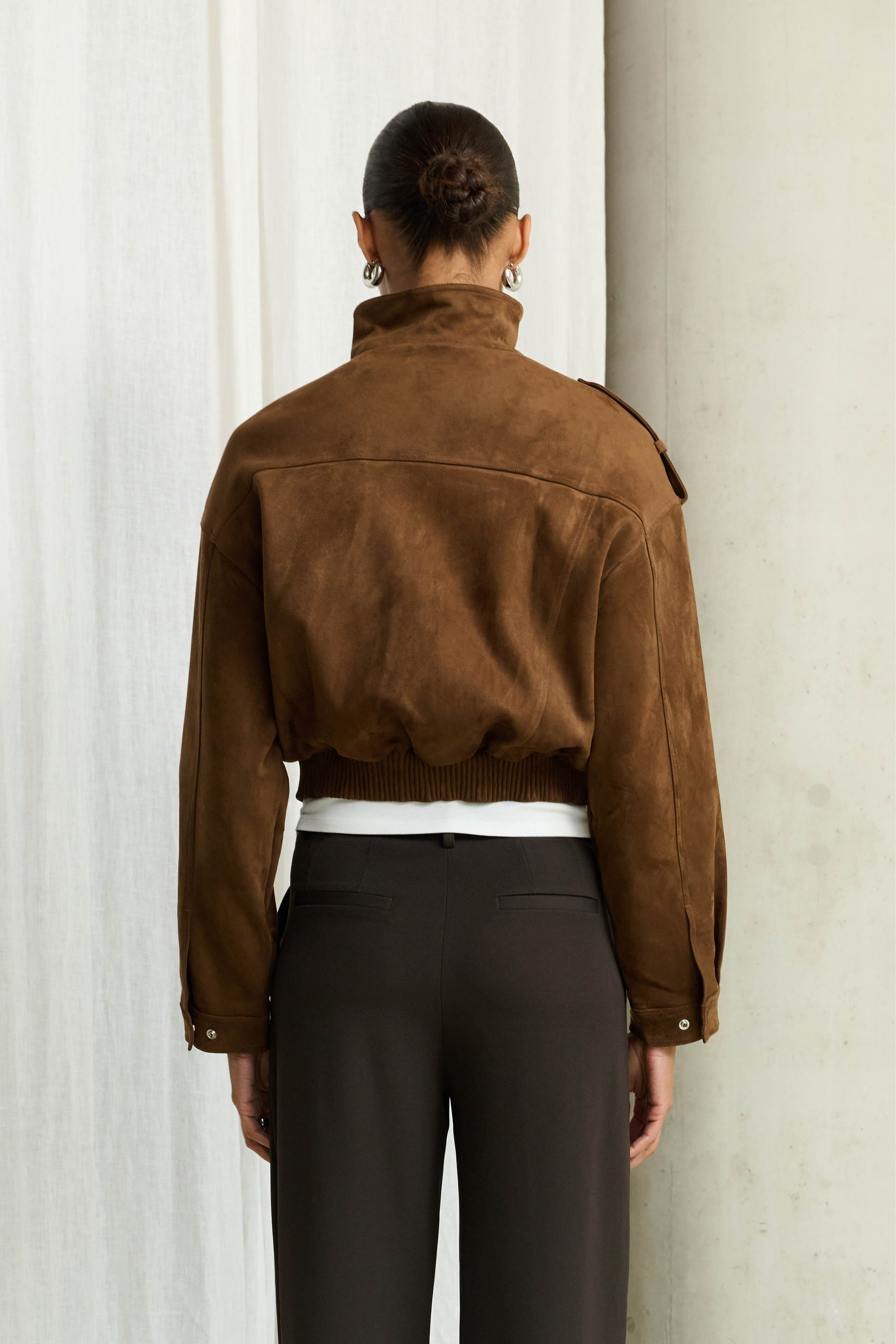 200 BROWN