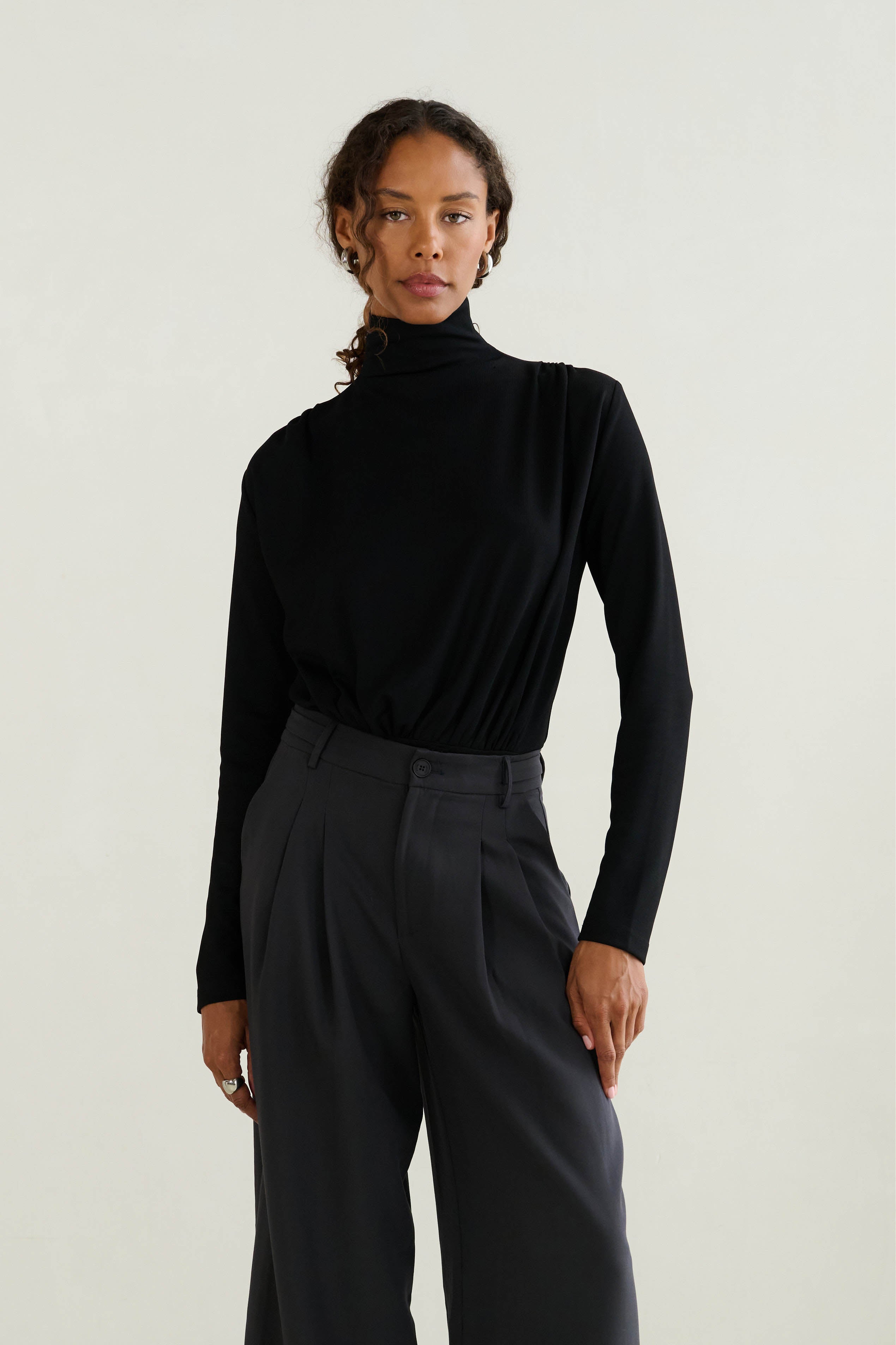 1 BLACK