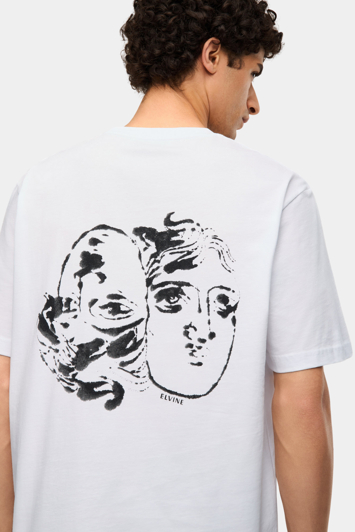 810 WHITE / BLACK