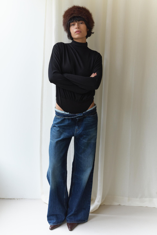 1 BLACK