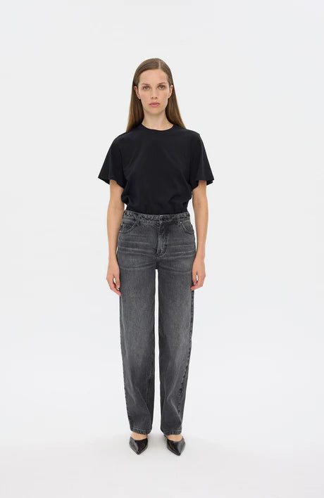 31342 WORN-IN BLACK DENIM REGULAR