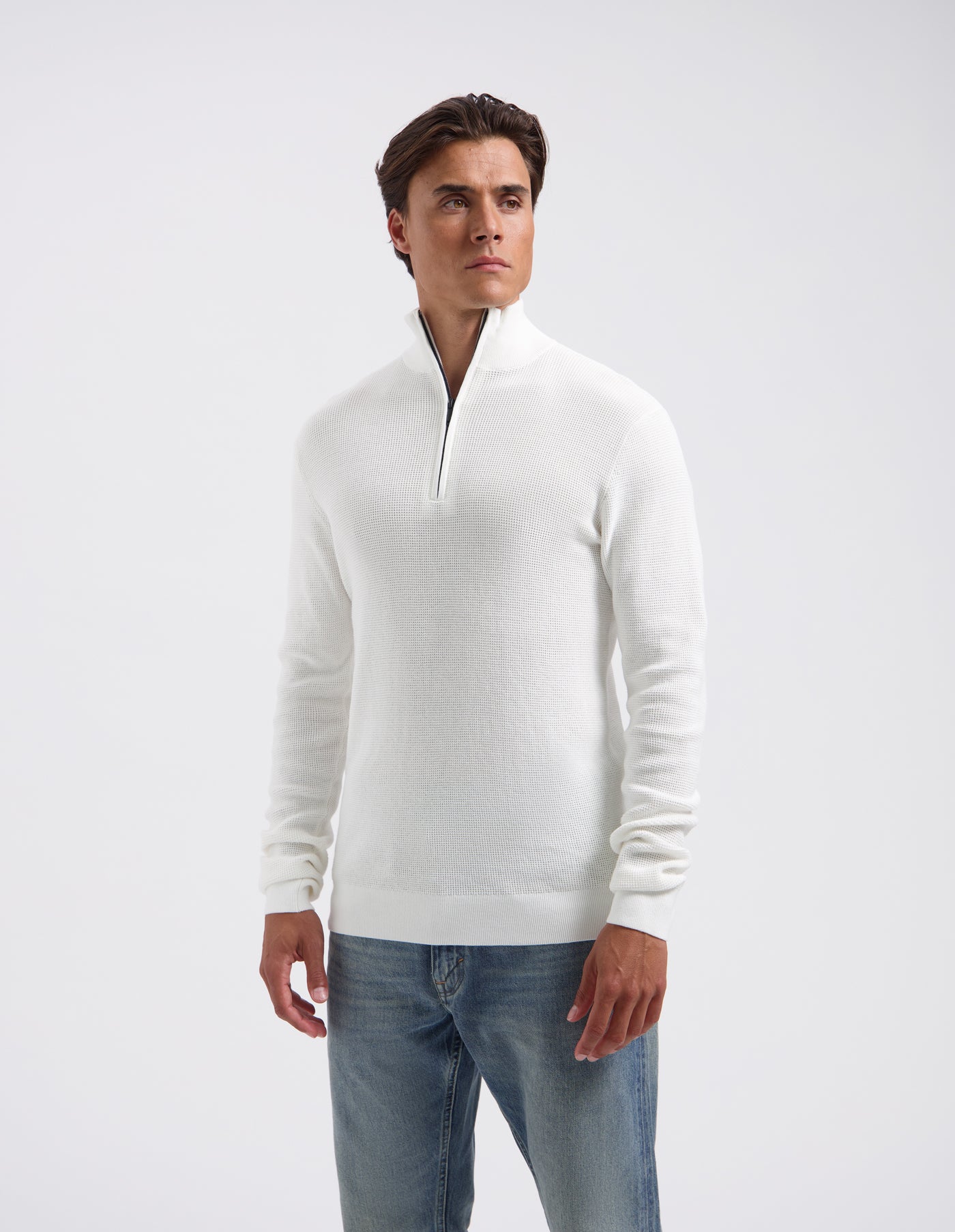 10000 WHITE