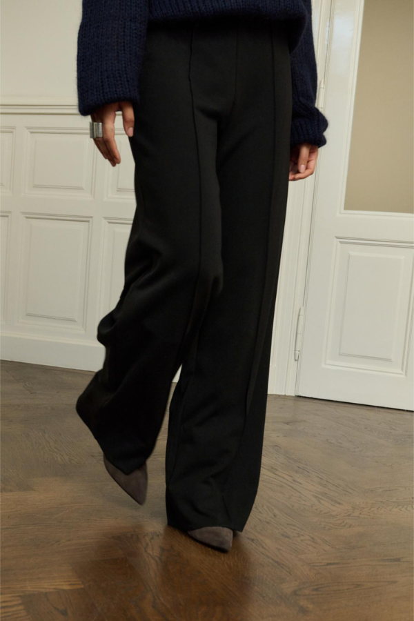 90000 BLACK