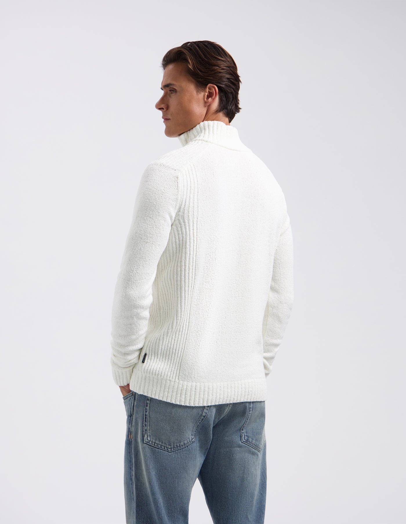10000 WHITE