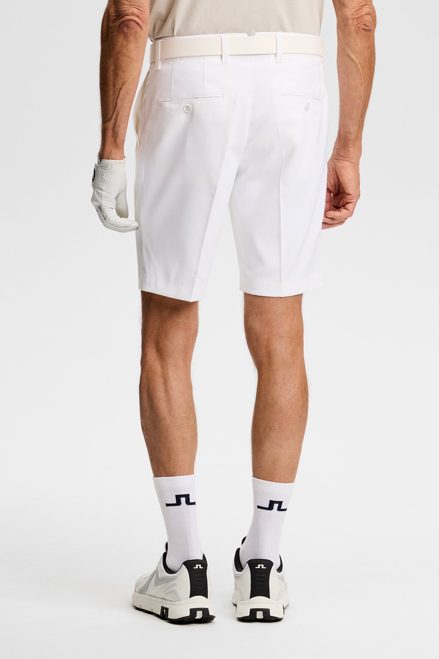 0000 WHITE