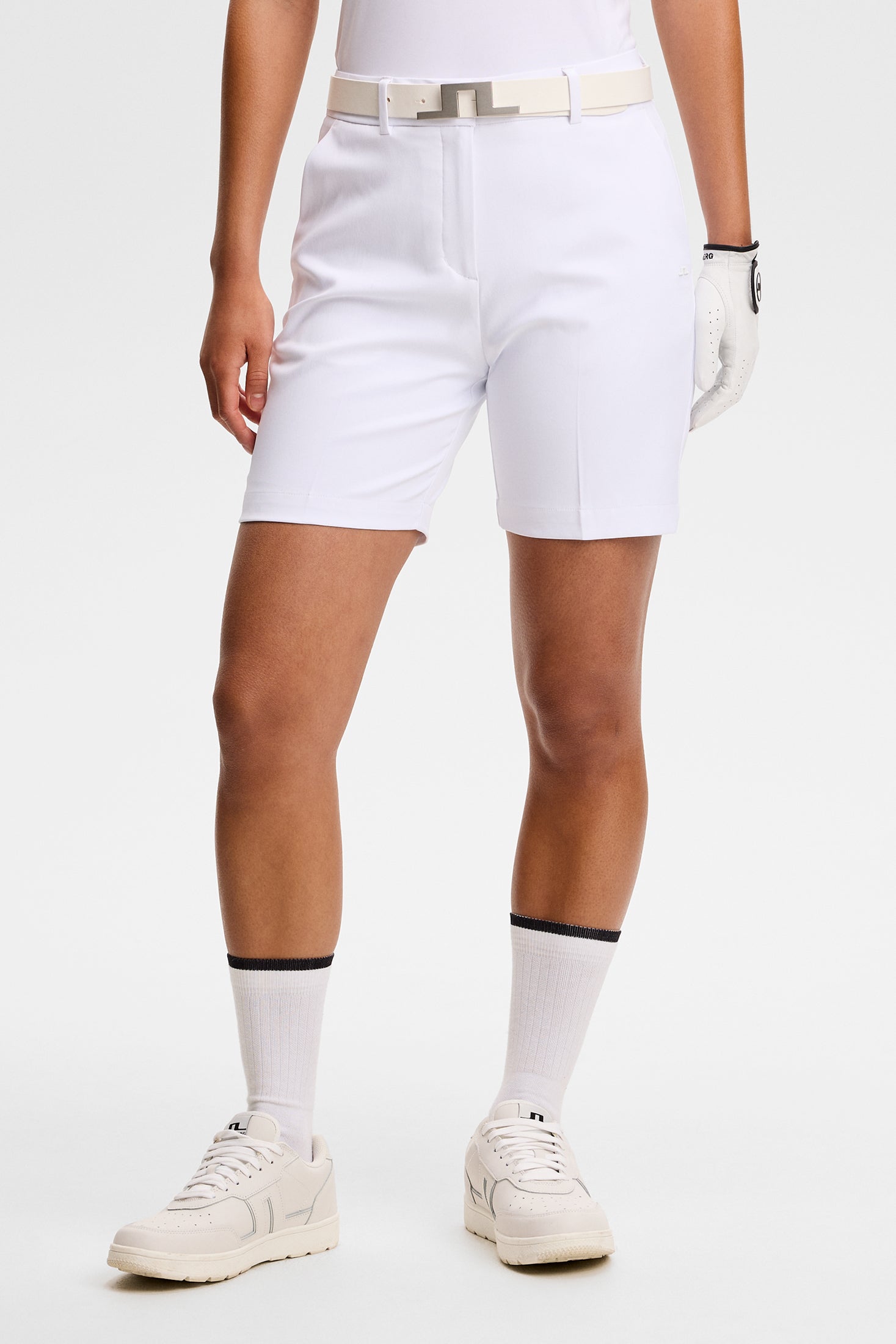 0000 WHITE