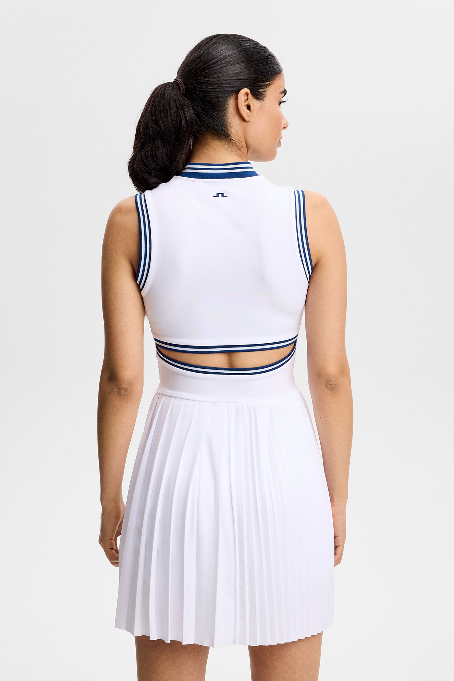 0000 WHITE