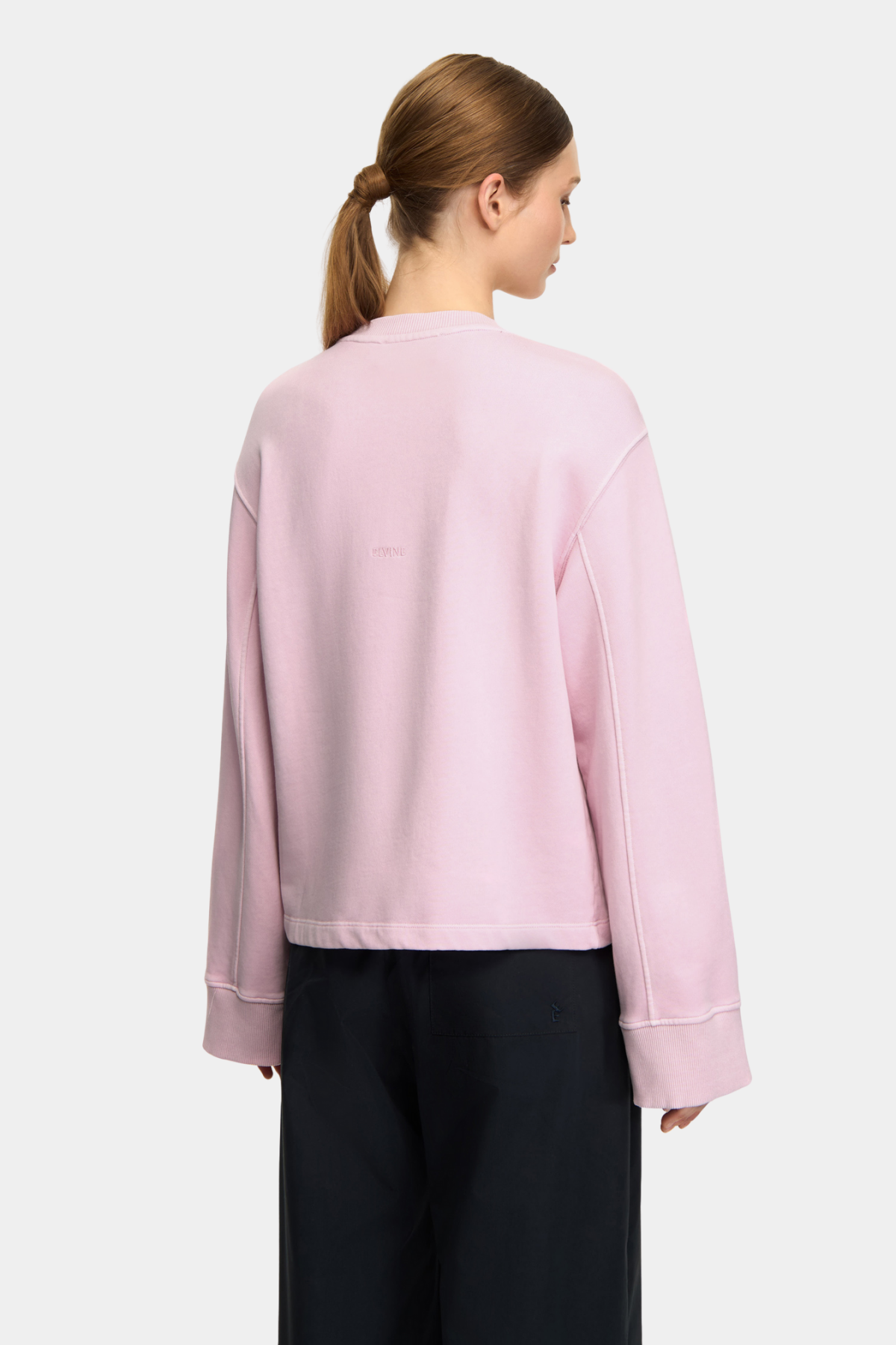 024 CRYSTAL PINK