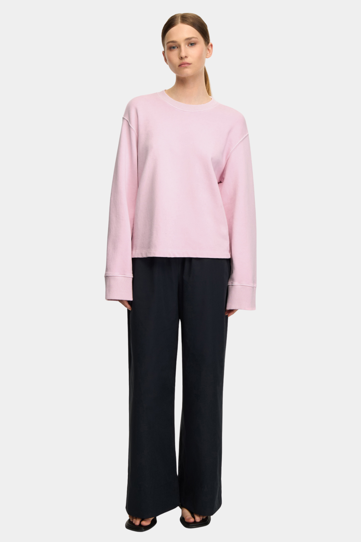 024 CRYSTAL PINK