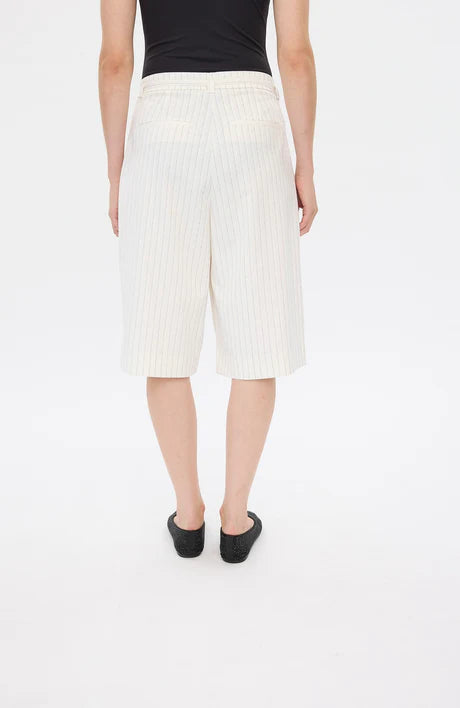 31300 COCONUT MILK STRIPE