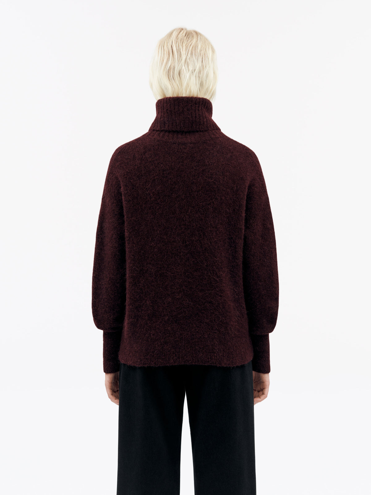560 BURGUNDY
