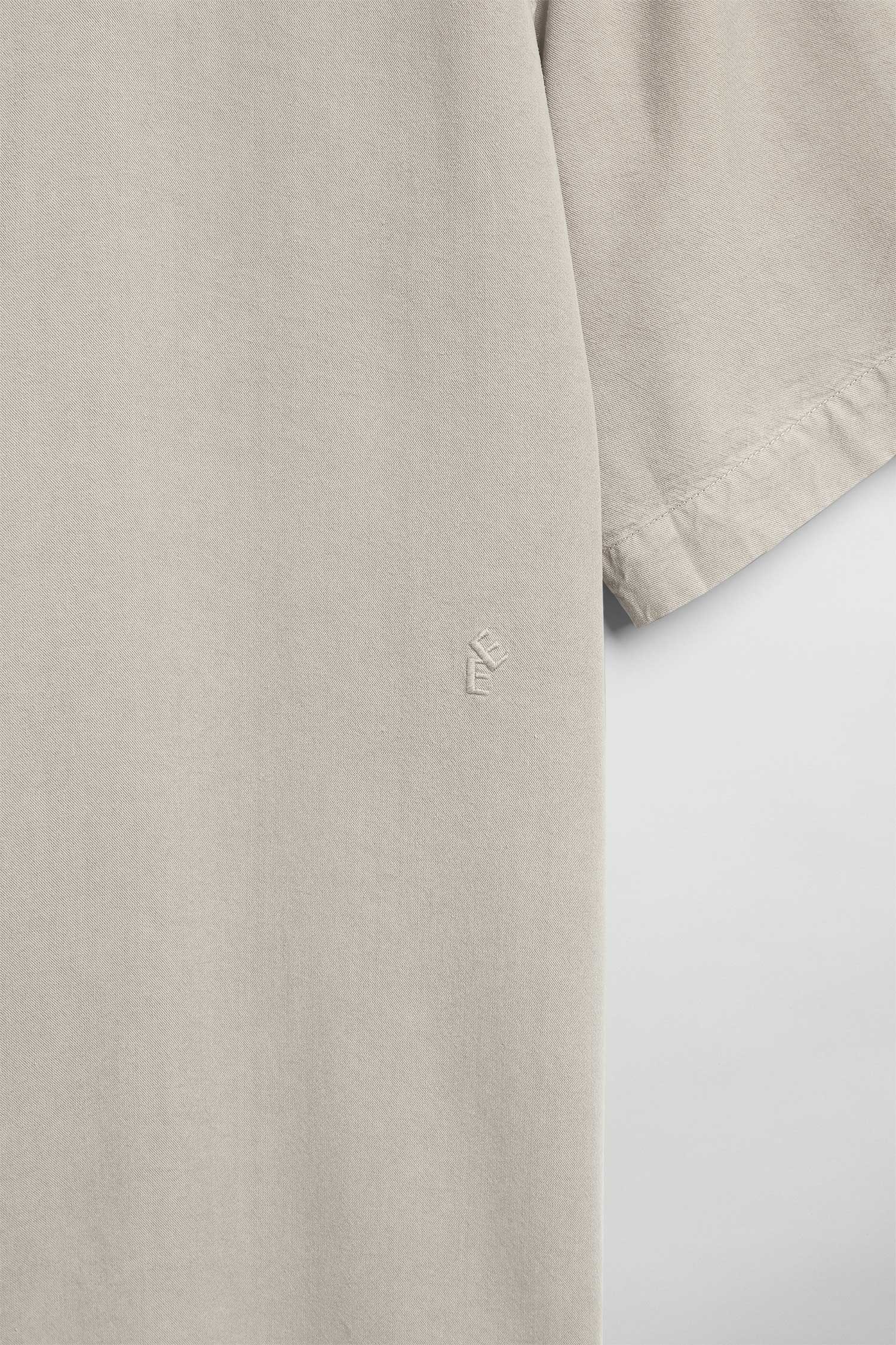 602 SAND GREY
