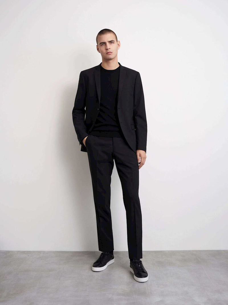 050 BLACK