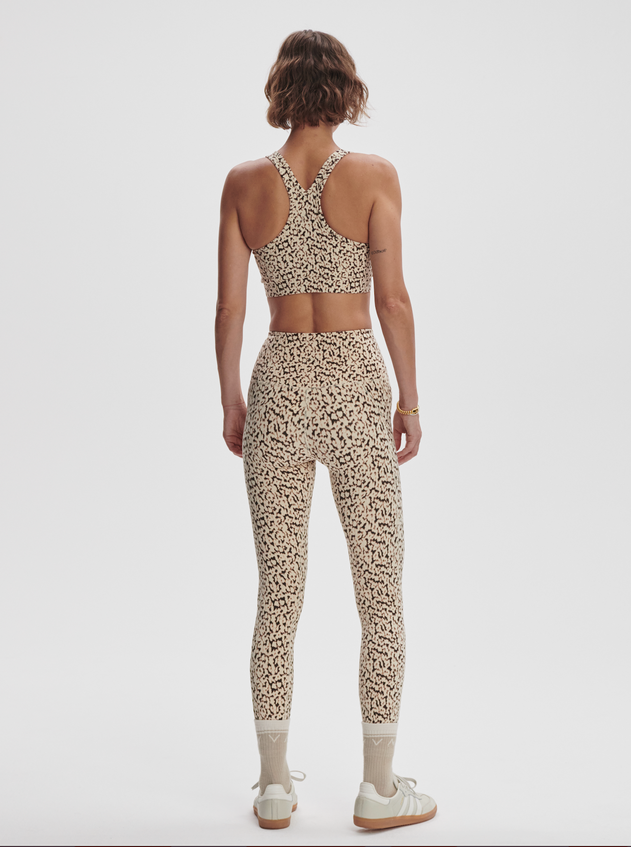 ALMOND ABSTRACT LEOPARD