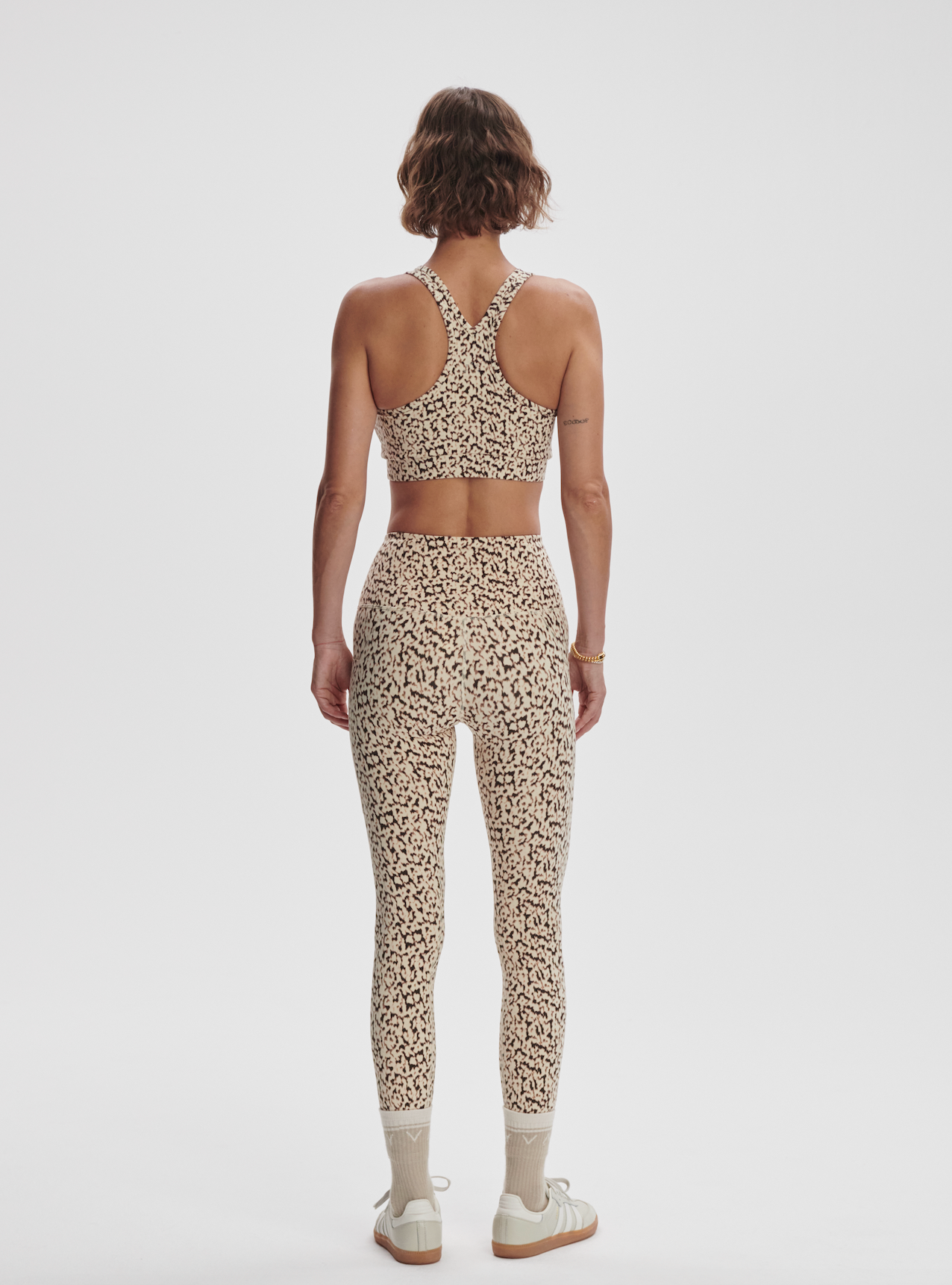 ALMOND ABSTRACT LEOPARD