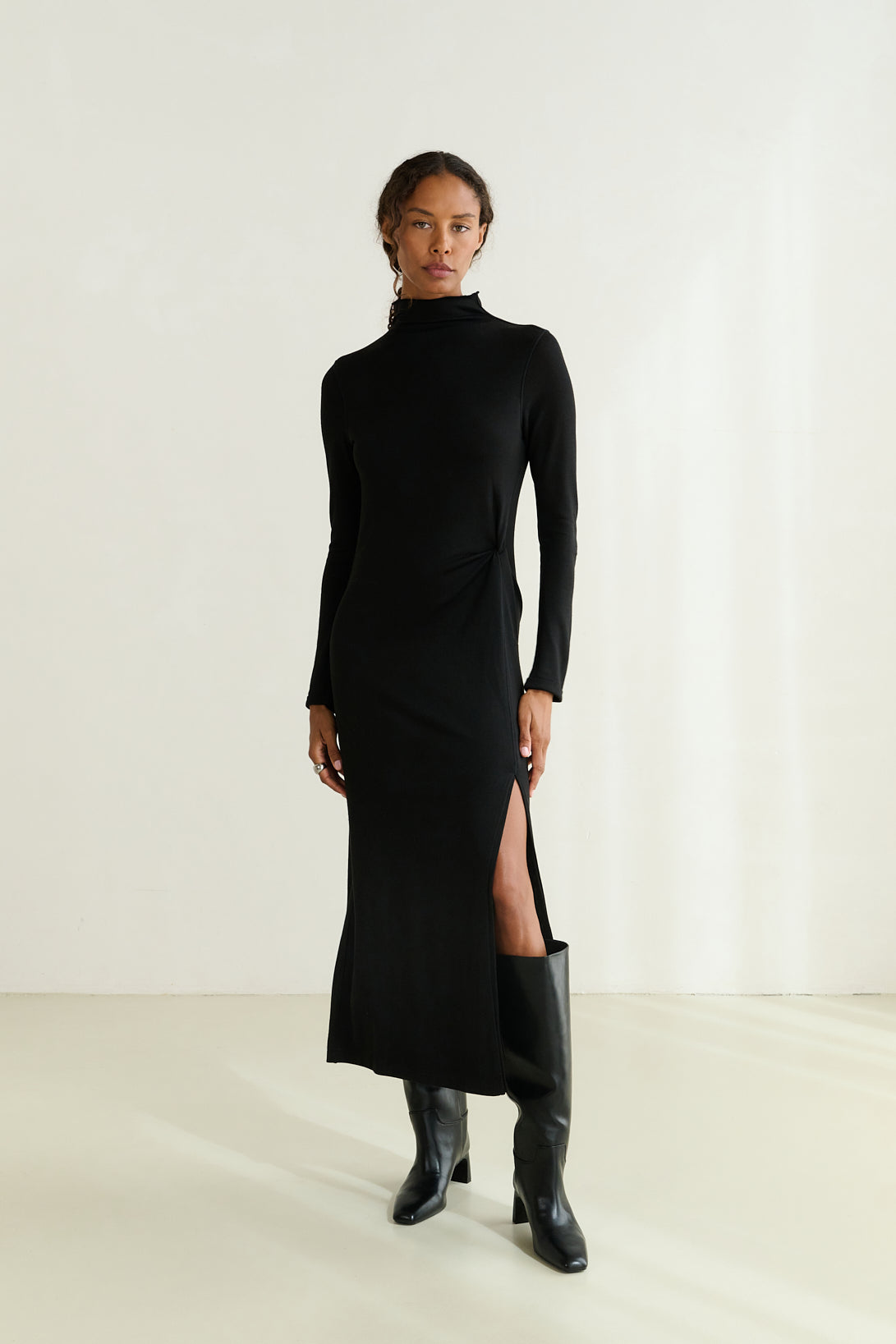 1 BLACK