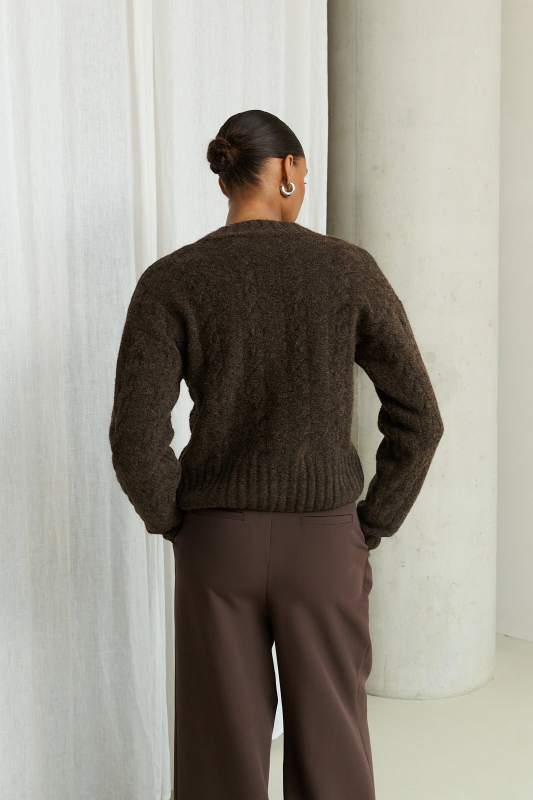 200 BROWN
